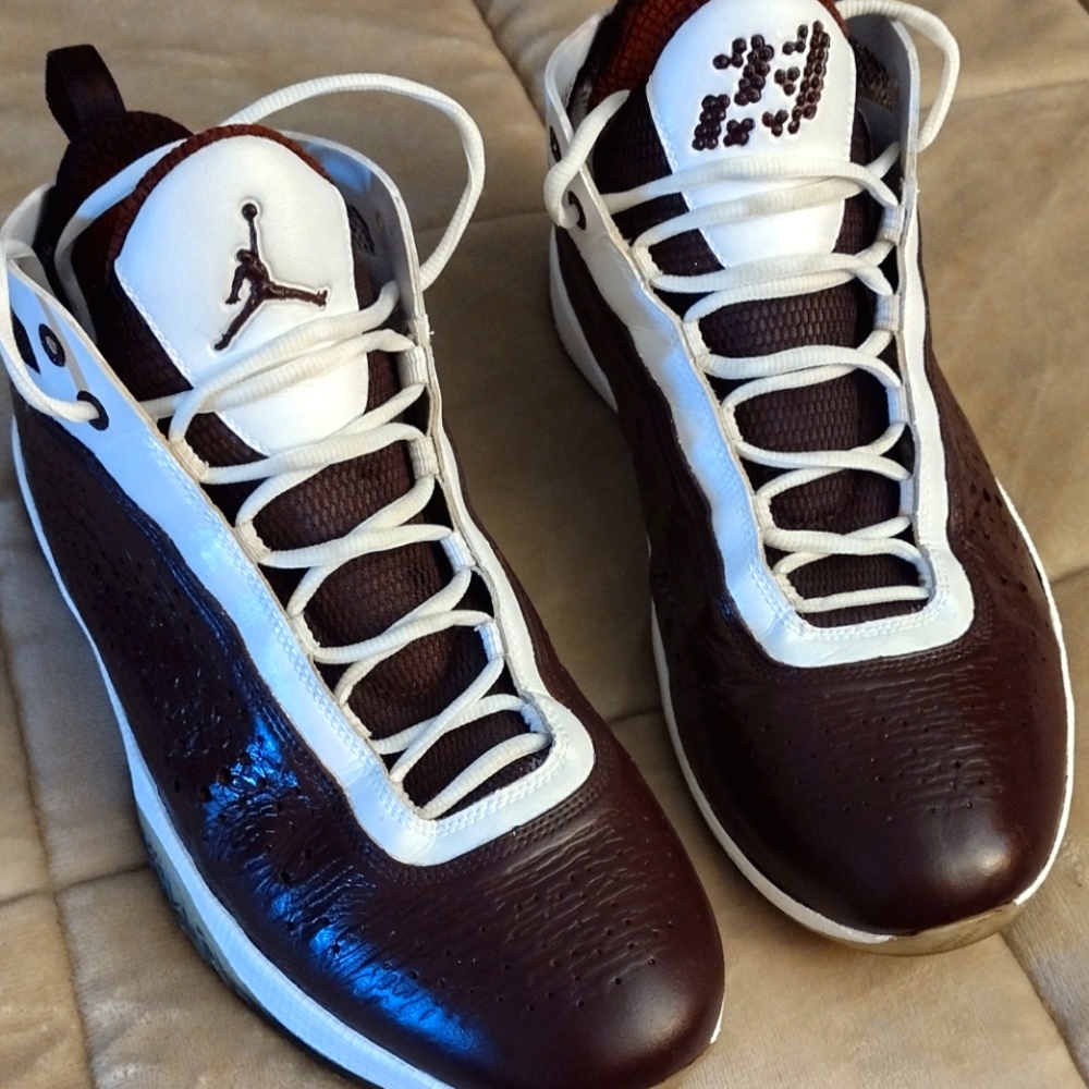 Jordan's 2012 Custom painted Sz 13